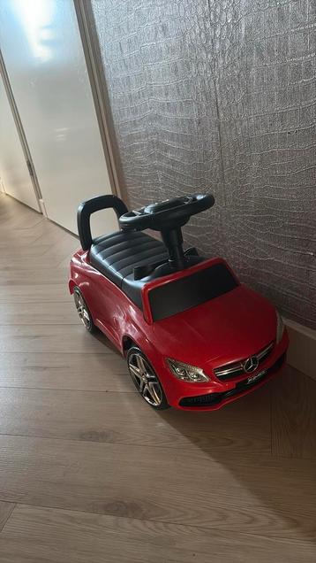 Loop auto mercedes Rood beschikbaar voor biedingen