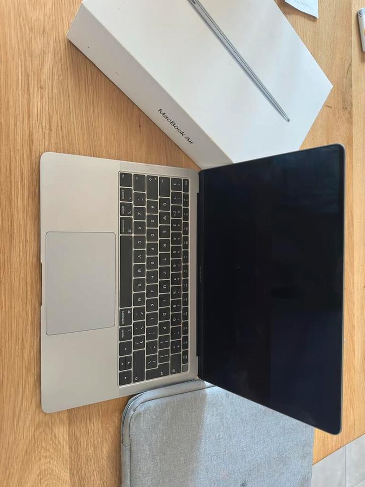 MacBook Air 2018 - 13 inch, Computers en Software, Apple Macbooks, Gebruikt, MacBook Air, 13 inch, Minder dan 2 Ghz, 128 GB of minder
