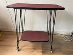 Vintage, jaren ‘50, bijzettafeltje op wieltjes, Huis en Inrichting, Tafels | Sidetables, Ophalen, 50 tot 100 cm, Vintage, jaren '50, jaren '60