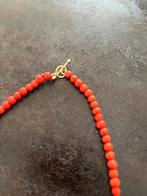Bloedkoralen ketting met gouden slotje, Sieraden, Tassen en Uiterlijk, Antieke sieraden, Ophalen of Verzenden, Goud, Ketting