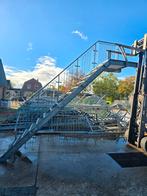 Stalen trap met bordes gegalv. Hoog 3,15 mtr. Nob151, Ophalen, Zo goed als nieuw, 2 tot 4 meter