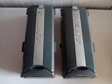 2 stuks defecte fiets accu Giant Twist 26volt  beschikbaar voor biedingen