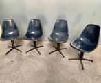 Eames kuipjes met LaFonda onderstel, Ophalen, Gebruikt