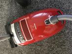 Miele S8310 2200watt, Witgoed en Apparatuur, Ophalen of Verzenden, Gebruikt, Stofzak, 2000 watt of meer