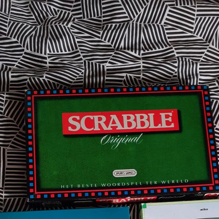 Scrabble - De Gave van het Woord, Hobby en Vrije tijd, Gezelschapsspellen | Bordspellen, Gebruikt, Een of twee spelers, Drie of vier spelers