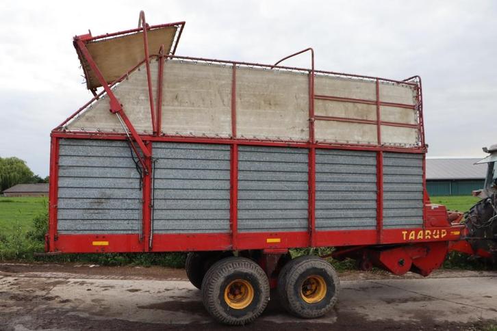 TAARUP 1030,GRASZAAIMACHINE,PLOEG,MESTVERSPREIDER,HEFTRUCK, Zakelijke goederen, Agrarisch | Werktuigen, Akkerbouw, Veehouderij