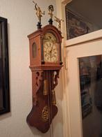 Friese staartklok, Ophalen