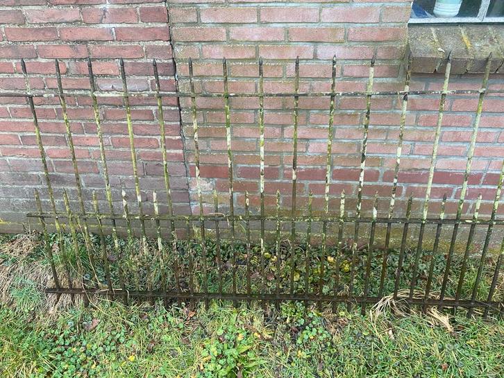 Oude ijzeren sierhekwerk, Tuin en Terras, Tuinhekken en Hekwerk, Gebruikt, Sierhekwerk, IJzer, Ophalen