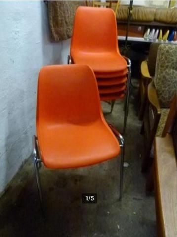 vintage kunststof stapelstoel Helmut Starke stukprijs beschikbaar voor biedingen