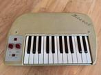 Hohner Basset.  Geheel origineel en perfect in orde, Ophalen of Verzenden, Zo goed als nieuw, Overige aantallen, Overige merken