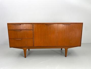 Vintage McIntosh dressoir  SALE beschikbaar voor biedingen