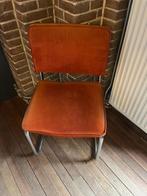 Oude stoelen, Huis en Inrichting, Ophalen, Overige kleuren, Stof, Vier