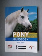 Ponyhandboek, Boeken, Dieren en Huisdieren, Ophalen of Verzenden, Gelezen, Paarden of Pony's