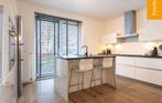 Moderne witte keuken met spoeleiland, Ophalen, Wit, Dubbelwandige keuken, Zo goed als nieuw