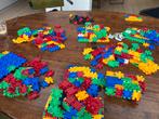 Grote partij Clics speelgoed 714 blokjes, Kinderen en Baby's, Speelgoed | Bouwstenen, Ophalen, Gebruikt, Overige merken