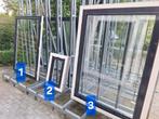 Gebruikte ramen en hardhouten kozijnen, Doe-het-zelf en Verbouw, Gebruikt, Raamkozijn, Inclusief glas, 75 tot 150 cm