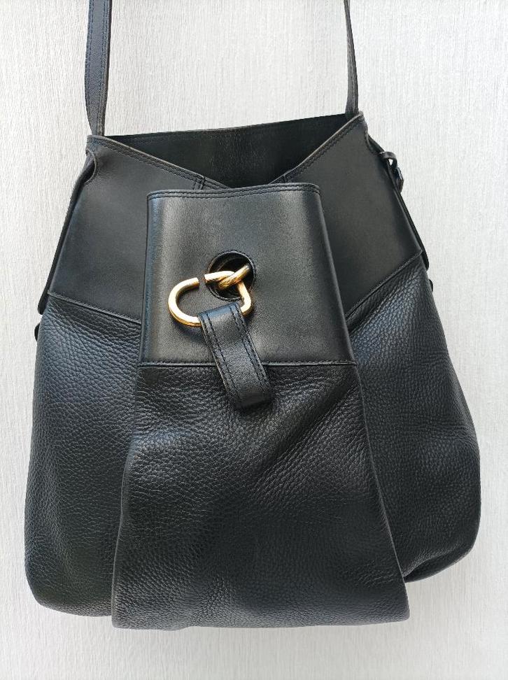 DELVAUX model FAUST zwart tressé leder supergoede  staat, Sieraden, Tassen en Uiterlijk, Tassen | Damestassen, Zo goed als nieuw