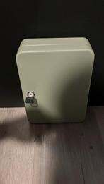 Metalen Sleutelkastje met Slot, Huis en Inrichting, Ophalen of Verzenden, Gebruikt, Metaal, Wandkapstok