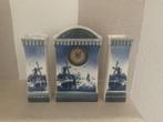 Delfts blauwe klok met bijbehorende vaasjes (schouwstel), Antiek en Kunst, Ophalen of Verzenden