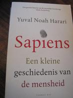 SAPIENS Een kleine geschiedenis van de mensheid, Ophalen of Verzenden, Zo goed als nieuw