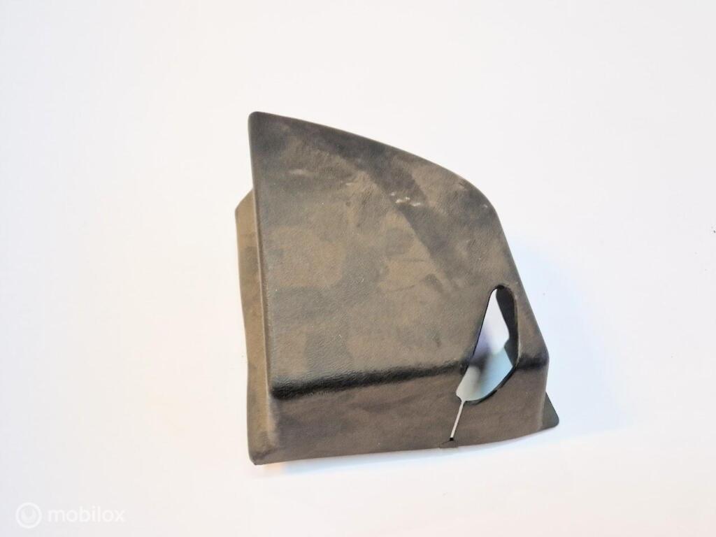 Hoedenplank afdekking gordel Volvo 262 C Bertone 1248280, Auto-onderdelen, Interieur en Bekleding, Volvo, Gebruikt, Ophalen of Verzenden