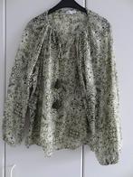 Blouse in groen/ecru van Primark maat M, Maat 38/40 (M), Primark, Ophalen of Verzenden, Zo goed als nieuw