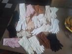 19 paar vintage dames gelegenheid handschoentjes, Antiek en Kunst, Ophalen of Verzenden, Dames