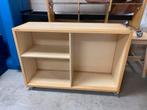 Houten Boekenkast Schilte op Wieltjes, Huis en Inrichting, Ophalen, Met plank(en), 50 tot 100 cm, Zo goed als nieuw