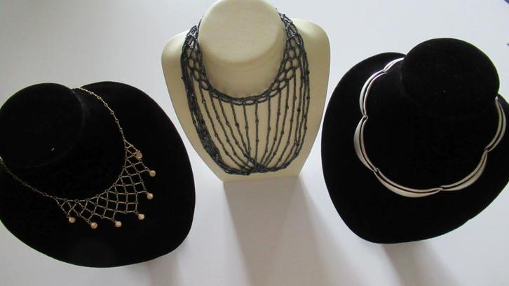 Kettingen 3 stuks met halsketting., Sieraden, Tassen en Uiterlijk, Kettingen, Nieuw, Overige materialen, Overige kleuren, Verstelbaar