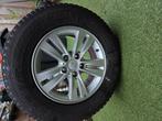 WINTERBANDEN KIA SPORTEGE 215/70/R16, 16 inch, Banden en Velgen, Winterbanden, Ophalen