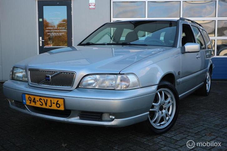 Volvo V70 2.4 170pk Europa INRUILTOPPER ! NU VOOR 700,-, Auto's, Volvo, Bedrijf, Te koop, V70, ABS, Airbags, Airconditioning, Alarm