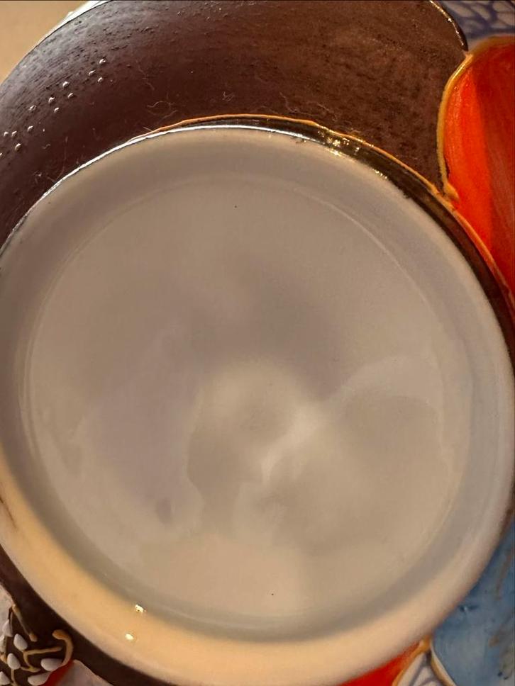 Chinees porseleinen theeservies met drakenmotief, Antiek en Kunst, Antiek | Schalen, Ophalen of Verzenden