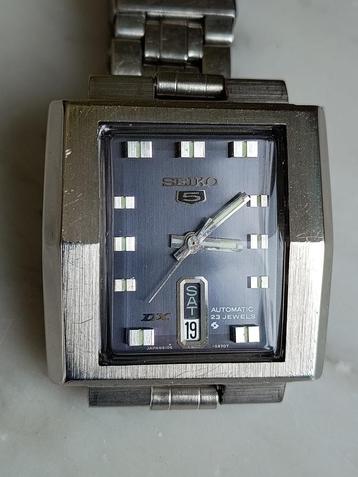 Seiko 5 DX 6106-5470 Vintage Automatic TV model 1977 beschikbaar voor biedingen