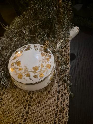 Silent Butler Crumb Catcher beschikbaar voor biedingen