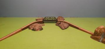 Busch H0 op- en afrit met brug, tunnel en rotsen beschikbaar voor biedingen