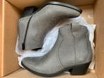 Grijze Portugese No Cow boots enkellaarzen maat 37 nieuw, Kleding | Dames, Ophalen of Verzenden, Nieuw, Grijs