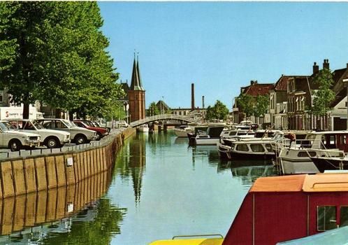 Sneek, Westersingel - auto boot - 1988 gelopen, Verzamelen, Ansichtkaarten | Nederland, Gelopen, Friesland, 1980 tot heden, Ophalen of Verzenden