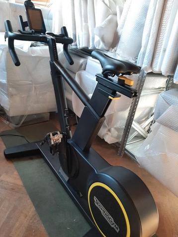 Technogym Skillbike – Real Gear Shift, topstaat beschikbaar voor biedingen