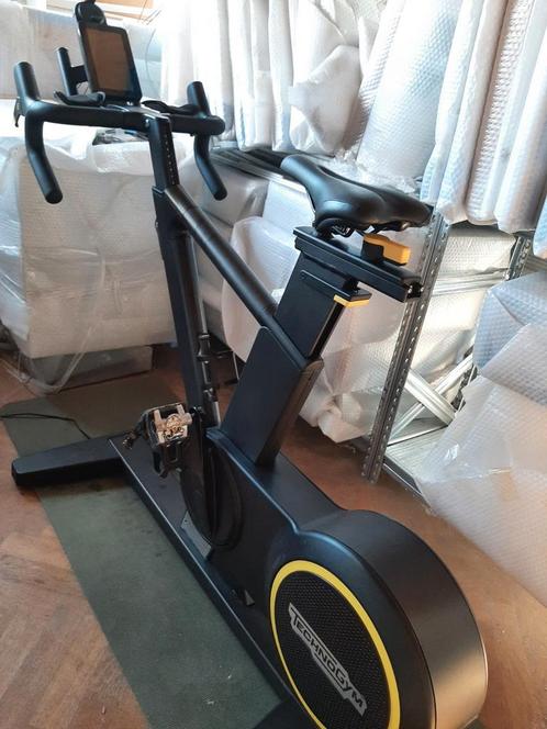 Technogym Skillbike – Real Gear Shift, topstaat, Sport en Fitness, Fitnessapparatuur, Zo goed als nieuw, Metaal, Ophalen