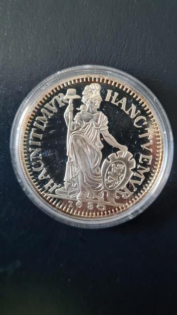 Zilveren afbeelding 1Gulden1680 replica Godin Pallas Athene. beschikbaar voor biedingen