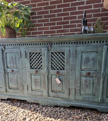 Mooi groot dressoir boho ibiza style oxy groen beschikbaar voor biedingen