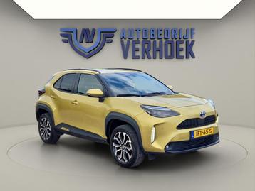 Toyota Yaris Cross 1.5 Hybrid Dynamic Carplay - Stoelverwarm beschikbaar voor biedingen