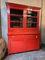 Blikvanger! Rode buffetkast | vitrinekast | servieskast, Huis en Inrichting, Kasten | Buffetkasten, Eichholtz flamant, Gebruikt