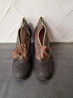 Bruin/zwarte leren Italiaanse  pumps + kleurtjes 40., Pumps, Eva & Claudi, Bruin, Ophalen of Verzenden