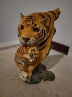Beeld tijger met welp, Verzenden, Zo goed als nieuw, Dier
