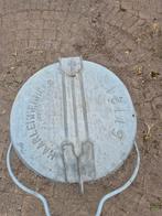 Zinken metalen oude vuilnisbak Haarlemmermeer, Ophalen