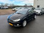 Peugeot 206 1.6 16V CC 2004 Zwart NIEUWE APK!!, Voorwielaandrijving, Stof, 4 cilinders, Cabriolet