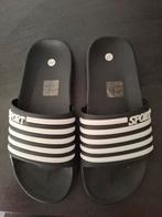 Slippers zwart wit maat 37, Jongen of Meisje, Overige typen, Ophalen of Verzenden, Zo goed als nieuw