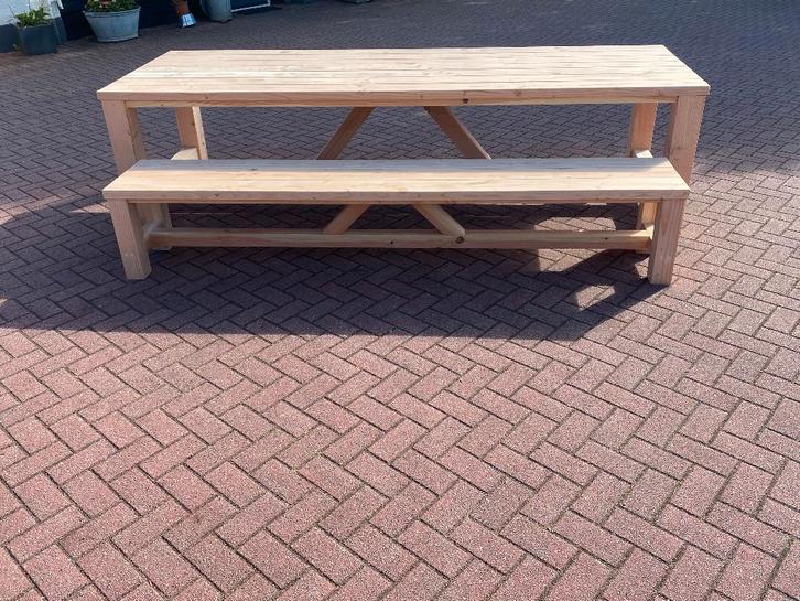 Douglas Tuintafel met bankje | Douglas kloostertafel Paul, Tuin en Terras, Tuinmeubel-accessoires, Nieuw, Ophalen of Verzenden