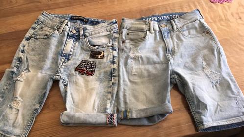 3 korte broeken 122/128, Kinderen en Baby's, Kinderkleding | Maat 122, Zo goed als nieuw, Jongen, Broek, Ophalen of Verzenden